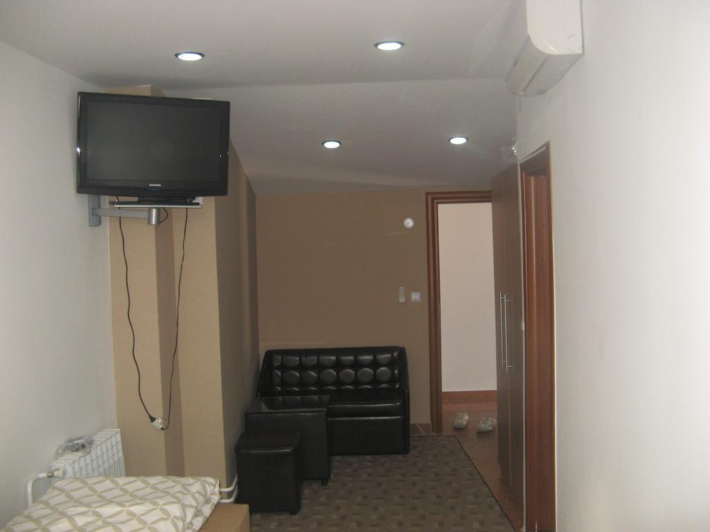 Prenociste Zan Saraievo Exterior foto
