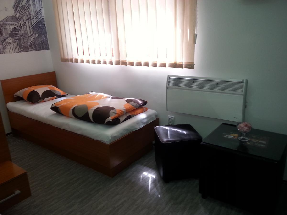Prenociste Zan Saraievo Exterior foto